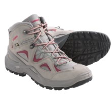 36%OFF 女性のハイキングブーツ アイオワボラゴアテックス（R）QCハイキングブーツ - 防水（女性用） Lowa Bora Gore-Tex(R) QC Hiking Boots - Waterproof (For Women)画像